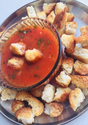 A picture of Tomato soup.