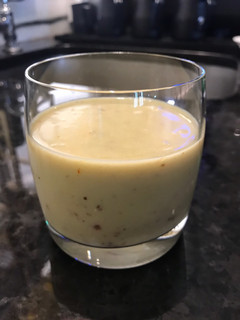 A picture of Avocado Dates Shake.