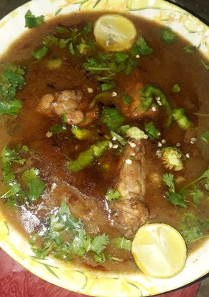 A picture of Chicken nihari.