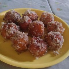 A picture of Shahi gulab jamun.