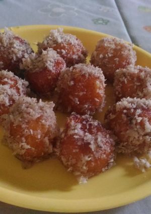 A picture of Shahi gulab jamun.
