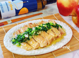 蔥油雞(電鍋版) 的食譜成品照片