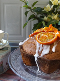 Una foto de Torta glaseada con naranjas sanguinas