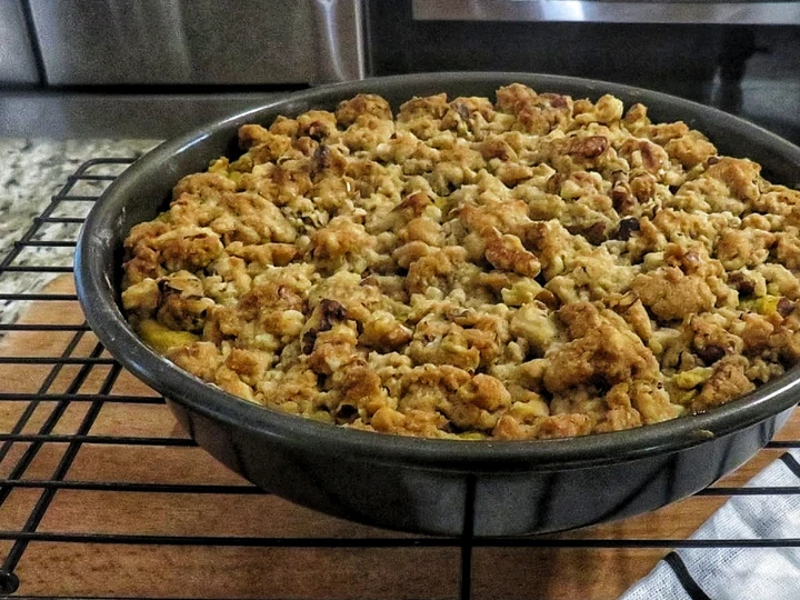 Easy Steps to Prepare Pumpkin pie with pecan crumble topping the Awesome  Appealing