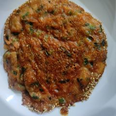 A picture of Suji poha instant handvo.