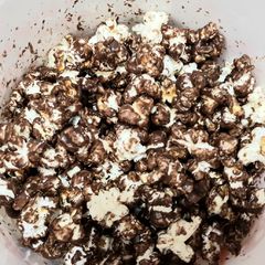 A picture of Chocolate popcorn.