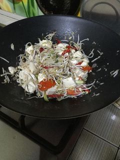 Foto resep Oseng toge ikan asin.