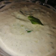 A picture of 3 spice Cucumber raita.