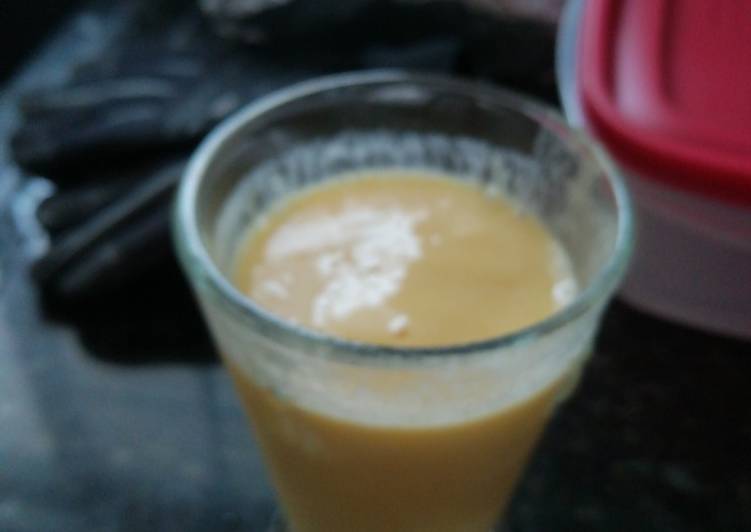 Recipe of Tasty Morning Orange Smoothie