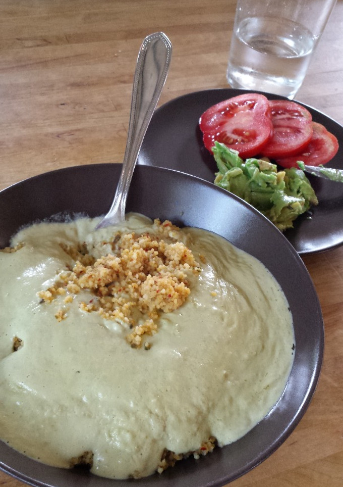 Una foto de Cous cous con salsa especial