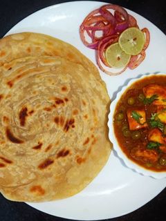 મટર પનીર (Matar Paneer Recipe In Gujarati) રેસીપી મુખ્ય ફોટો