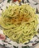 Spaghetti in padella 60 pesto di germogli di pino