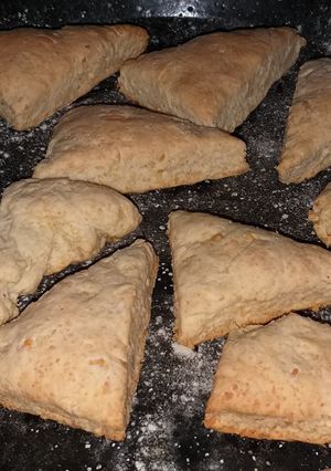 Una foto de Scones  de queso 🧀🤤