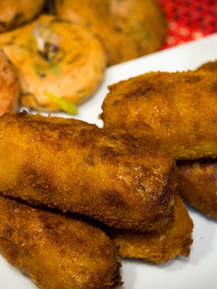 Una foto de Croquetas de níscalos y jamón ibérico