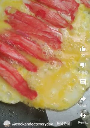 蟹肉棒煎蛋 的食譜成品照片