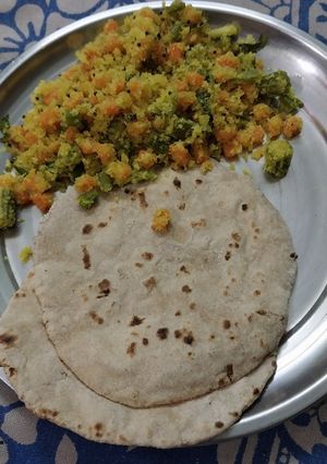 A picture of Drumstick sabzi kerala style.