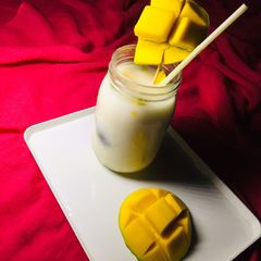 A picture of Mango lassi.