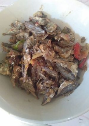 Foto resep Ikan asin goreng pedes