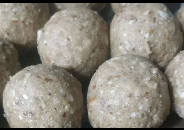 Steps to Prepare Homemade Gond ke laddu