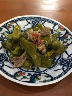 Una foto de Guiso de pimientos de padrón