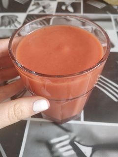 Una foto de Gazpacho de fresas