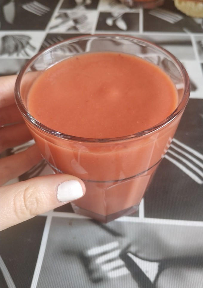 Una foto de Gazpacho de fresas