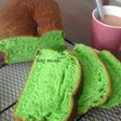 Roti tawar pandan