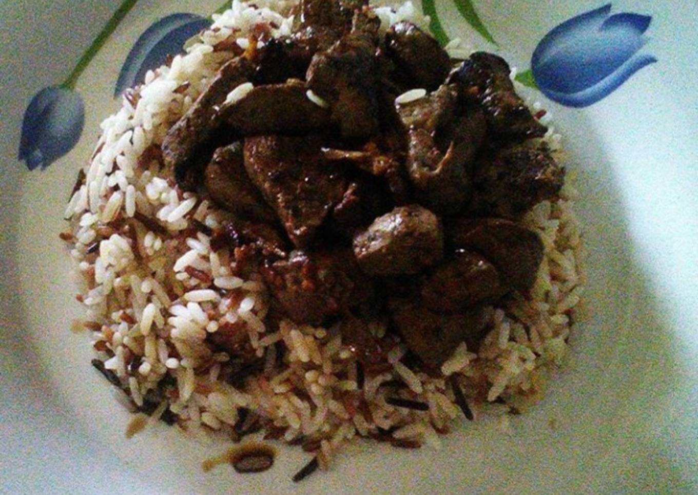 Hígado con ajetes y arroz integral vaporizado 🍴
