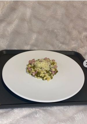 Une photo de Pâte au jambon et petits pois