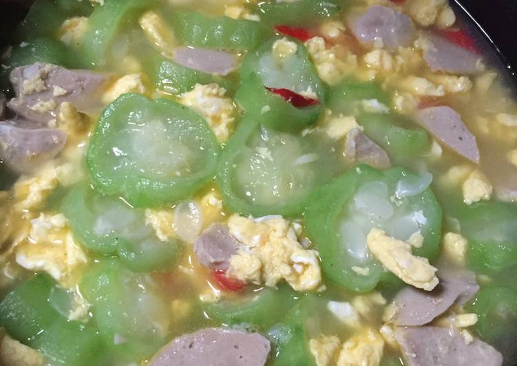 Tumis Oyong Telur Bakso