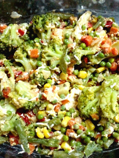 Una foto de Ensalada de vegetales (congelados, cocidos y listos para consumir)
