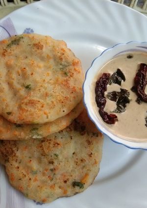 A picture of Suji  Uttapam.