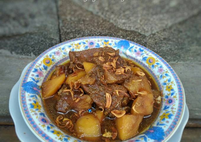 Semur Jadul Daging Kentang