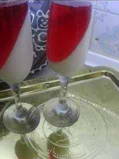Una foto de Copas de gelatina para sorprender en San Valentín!