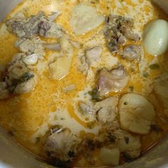 A picture of Chicken in coconut milk #4weekschallenge.