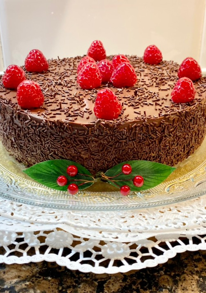 Una foto de Tarta de queso con chocolate y ganache “sin gluten“