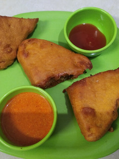 બ્રેડ પકોડા (Bread Pakoda Recipe In Gujarati) રેસીપી મુખ્ય ફોટો