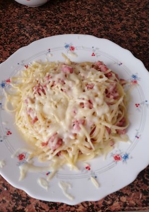 Una foto de Pasta con longaniza picada