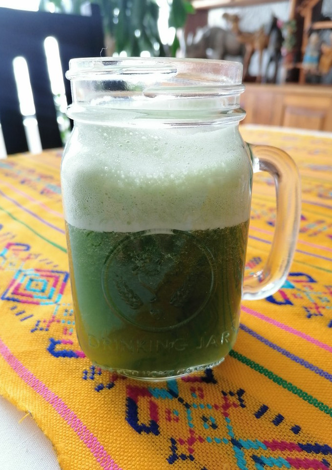 Una foto de Jugo verde 👌🏼🍍