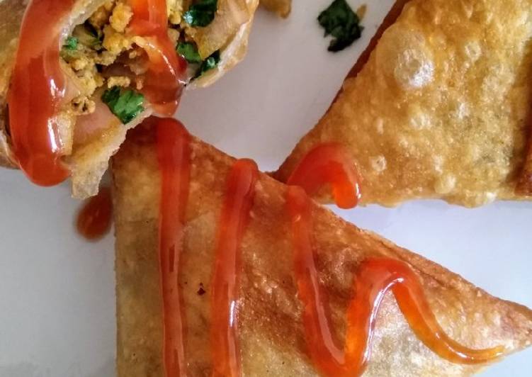 Recipe of Any-night-of-the-week Delicious simple chicken samosa