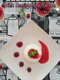 Panna Cotta dengan Sos Raspberry