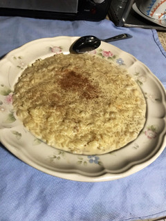 Una foto de Arroz con dulce/ leche 🍚