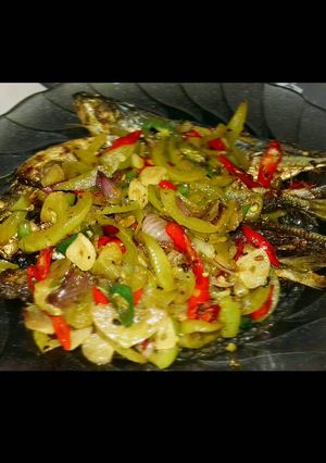 Foto resep Pindang iris tomat hijau