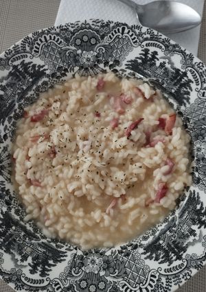 Una foto de Risotto de bacon y parmesano