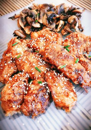 Una foto de Pollo general Tso (chikitiki style). Pollo agripicante