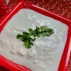 A picture of Garlic Raita.