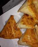 Empanaditas de atún y queso hechas con fajitas