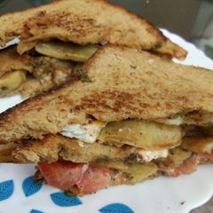 A picture of Paneer club sandwich.