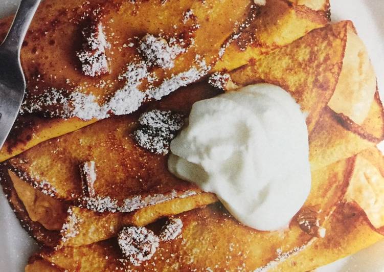 Pumpkin cheesecake crepes Pumpkin cheesecake crepes