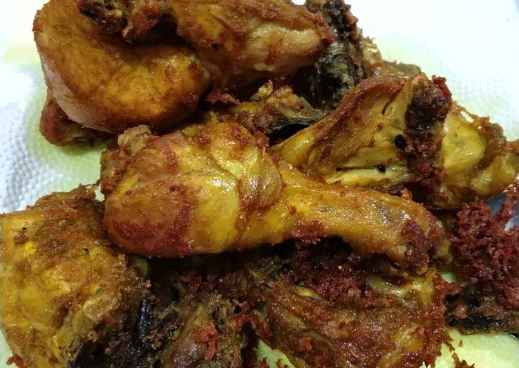 Langkah Mudah untuk Membuat Ayam goreng kuning #keto Anti Gagal